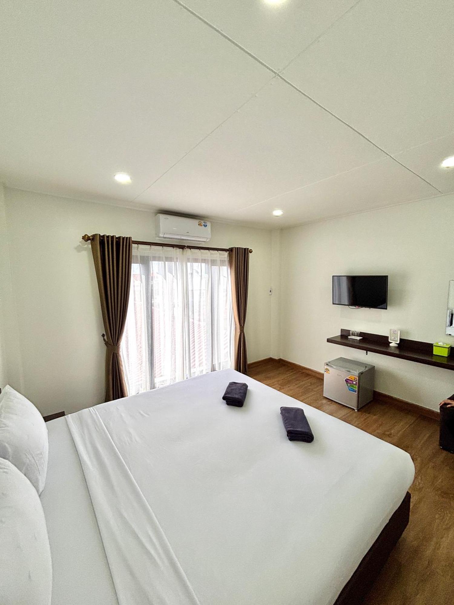 Bordin Hotel Ubon Ratchathani Ngoại thất bức ảnh