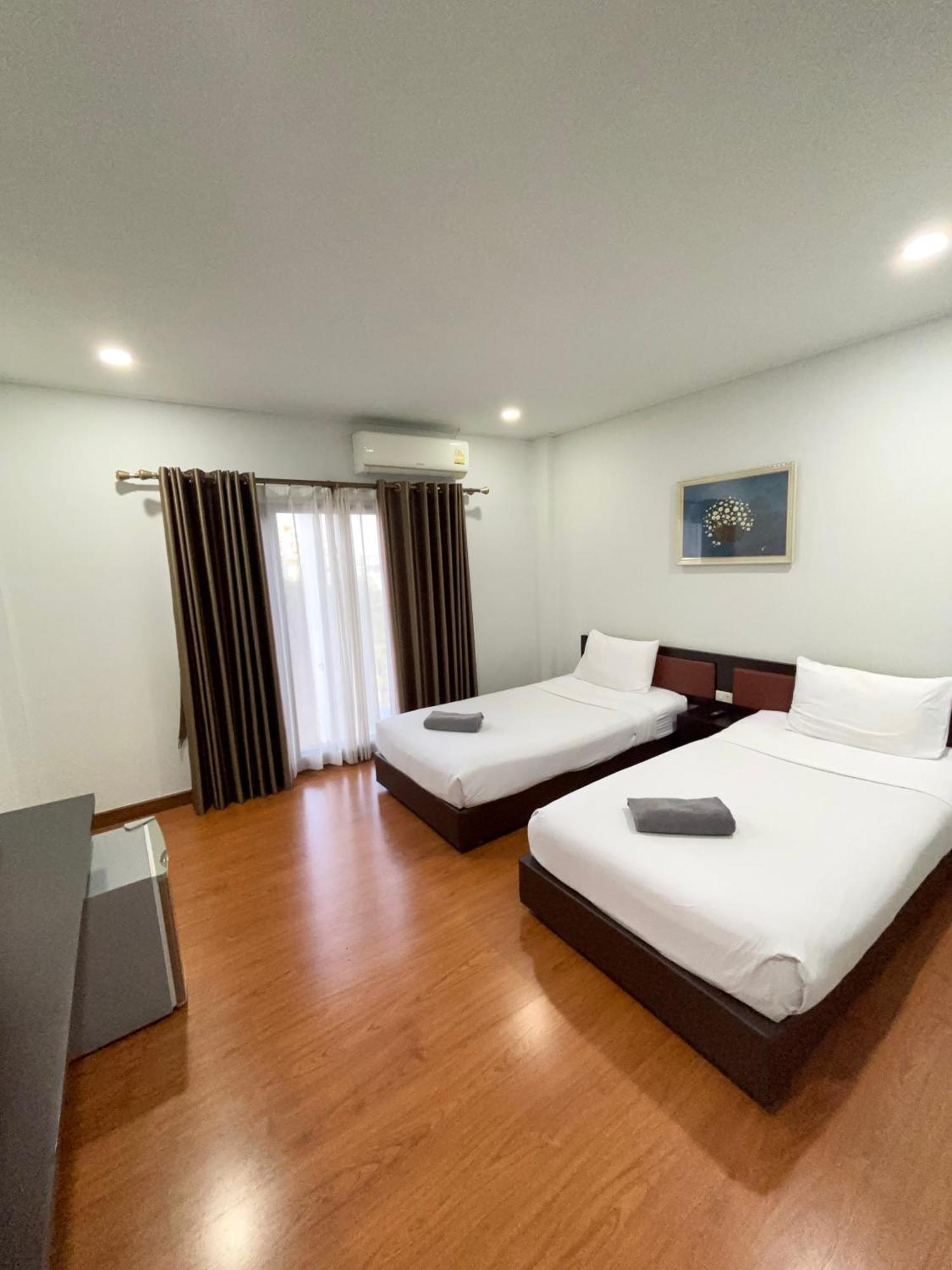 Bordin Hotel Ubon Ratchathani Ngoại thất bức ảnh